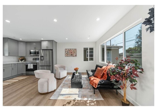 Building Photo - Brand New 2-Bedroom 1-Bathroom ADU in Glen...