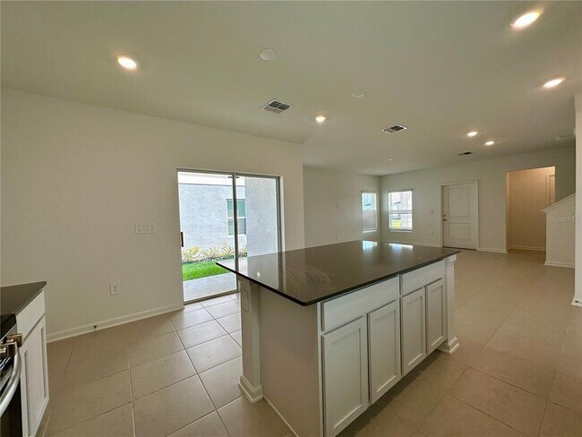 Building Photo - 7139 Sienna Oak Aly