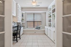 Building Photo - 10838 Axton Ct