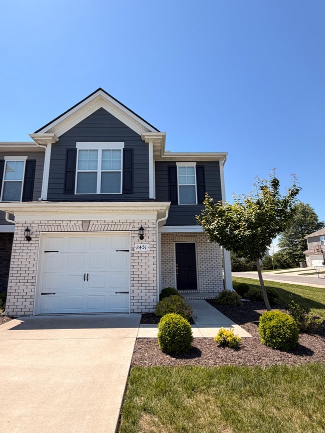 Building Photo - 2451 Salem Creek Ct