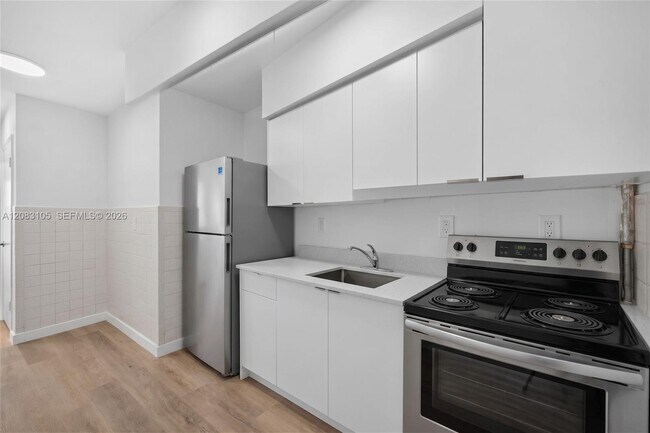 Building Photo - 60 NW 79th St