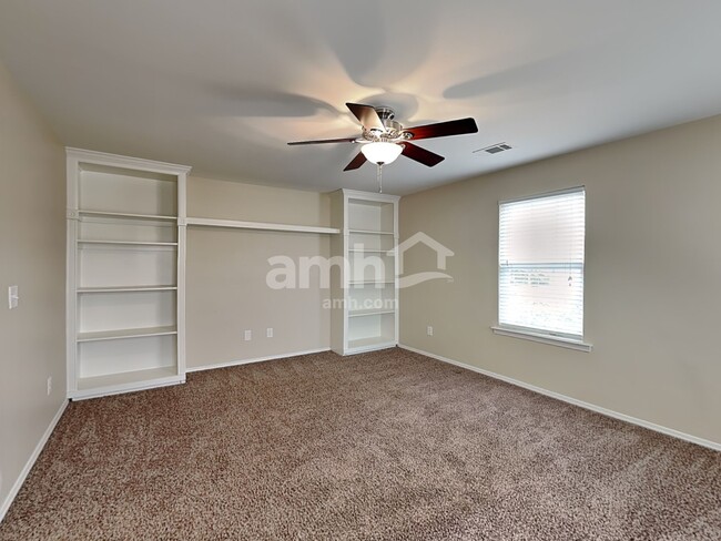 Building Photo - 14124 Holly Springs Dr