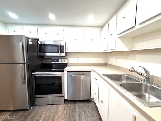 Building Photo - 3704 Broadway