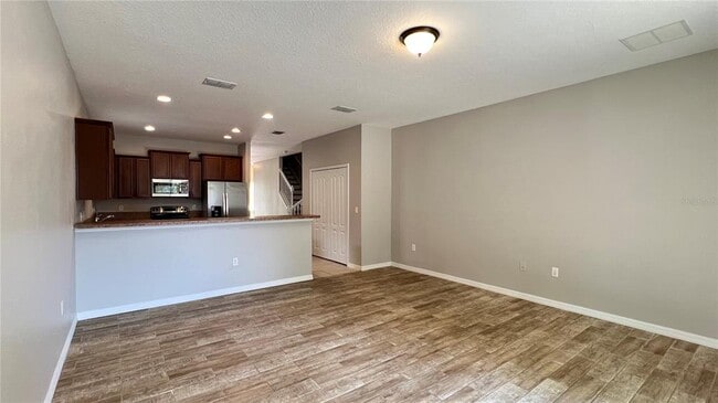 Building Photo - 3840 Ryegrass St