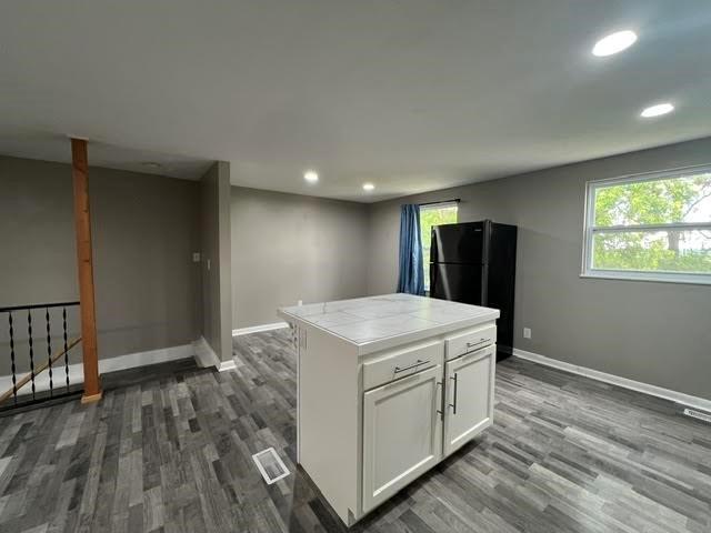 Building Photo - 781 Illini Dr