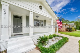 Building Photo - 4211 Olivia Dr