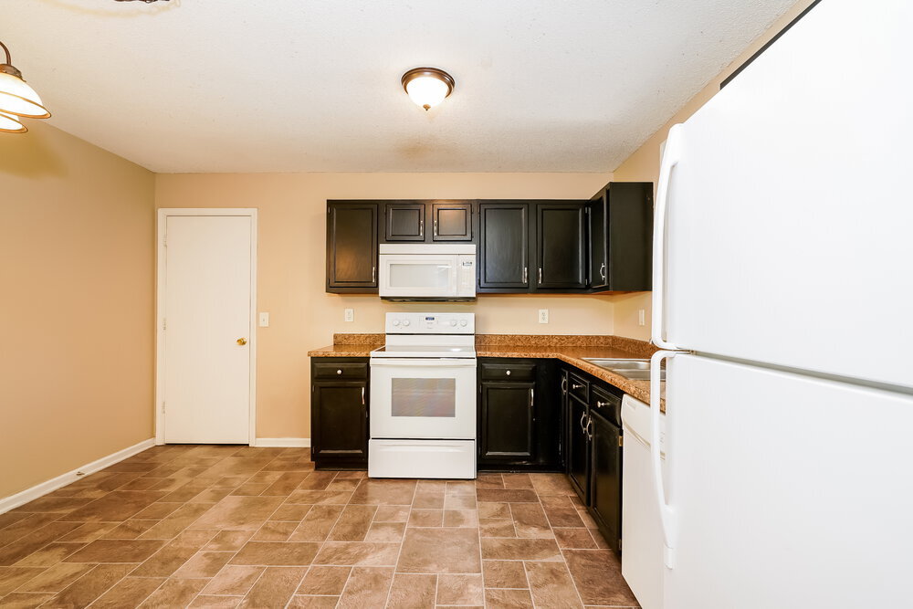 Building Photo - 7621 Blue Willow Dr