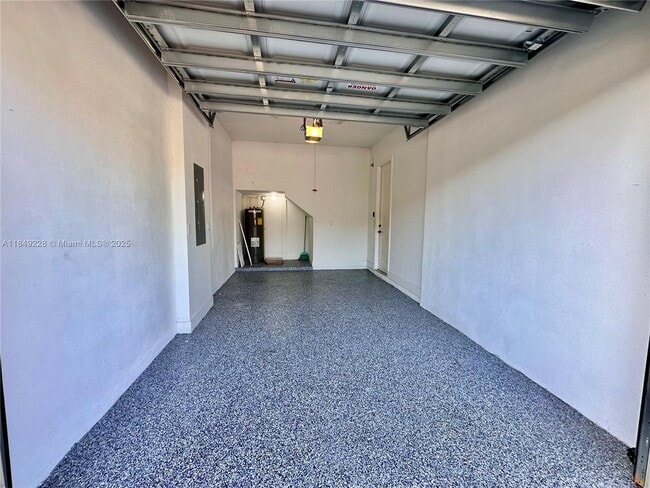 Building Photo - 3275 W 96 Pl
