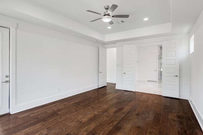 Building Photo - 114 Bentwood Dr