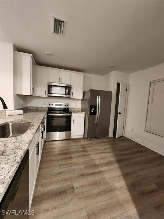 Building Photo - 868 Winwood Cir