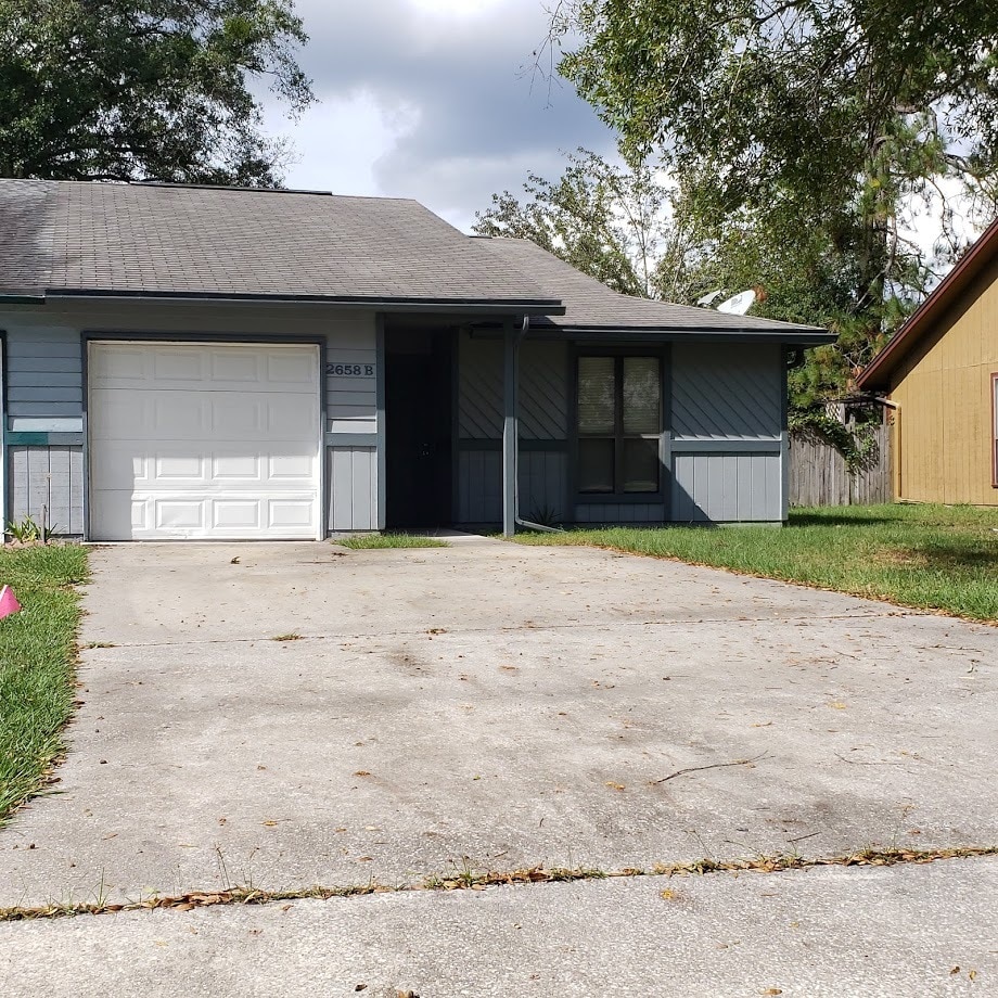 Building Photo - 2658B San Francisco Blvd