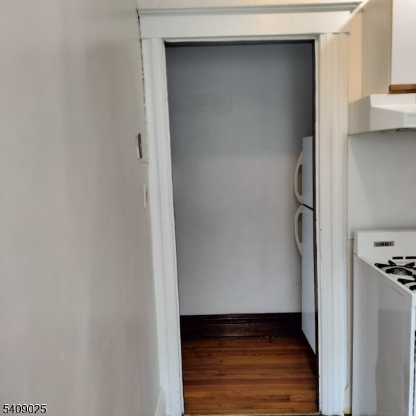 Building Photo - 41 Watson Ave