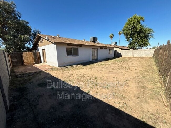 Building Photo - 4625 N 75th Ln