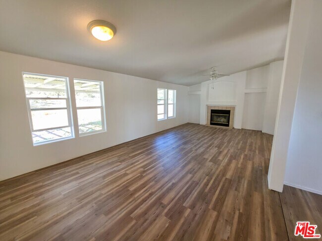 Building Photo - 25120 Charina Ln