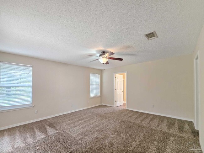 Building Photo - 1057 Freeboard Blvd