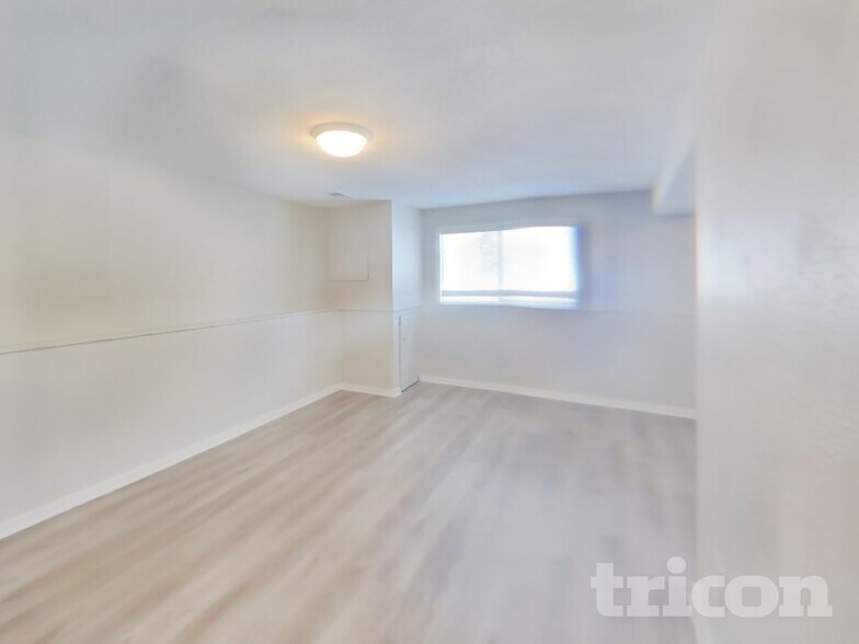 Building Photo - 14307 89th St NE