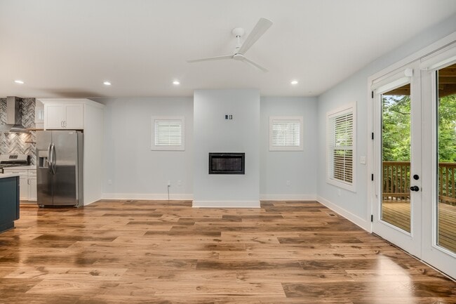 Building Photo - 1431 Meridian St