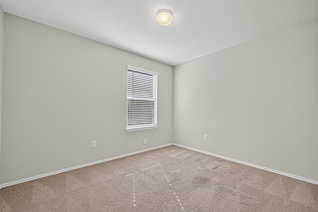 Building Photo - 1830 Cormorant Cres