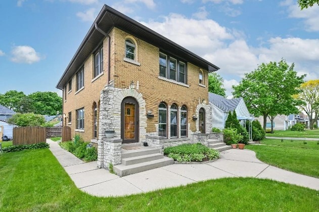 Building Photo - 3307 S Springfield Ave