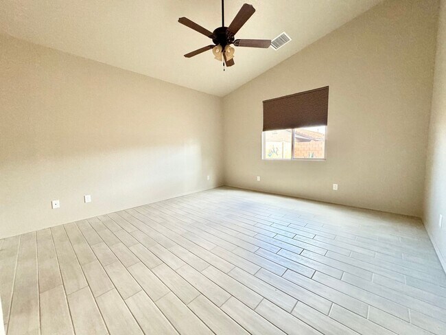 Building Photo - 3BR/2BA/2CG, 1570 sq.ft. rental built in 2022 in Sierra Vista, AZ