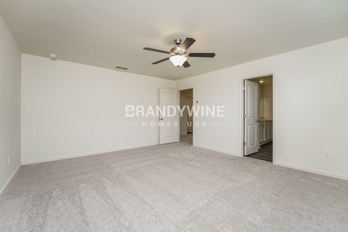 Building Photo - 33 Rowlett Pl