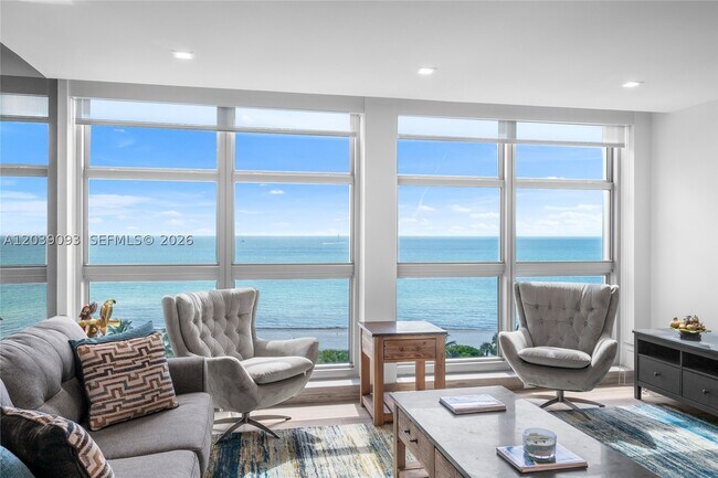 Building Photo - 5055 Collins Ave