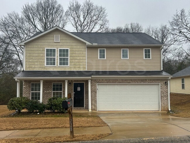 Building Photo - 228 Fox Chase Wy