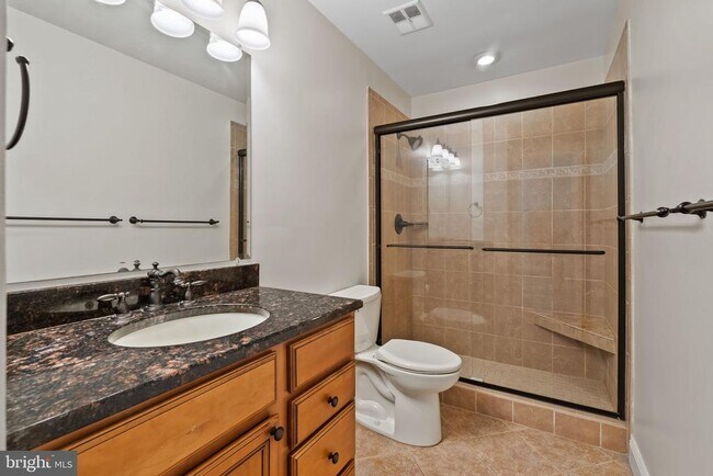 Building Photo - 6506 Bellamine Ct