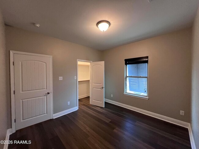 Building Photo - 100 Cautillion Dr