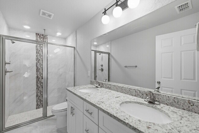 Building Photo - Available Now! Tastefully Designed 3 Bed, 2 Bath Home