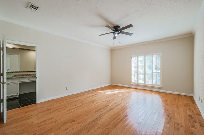 Building Photo - 12214 Cypresswood Dr