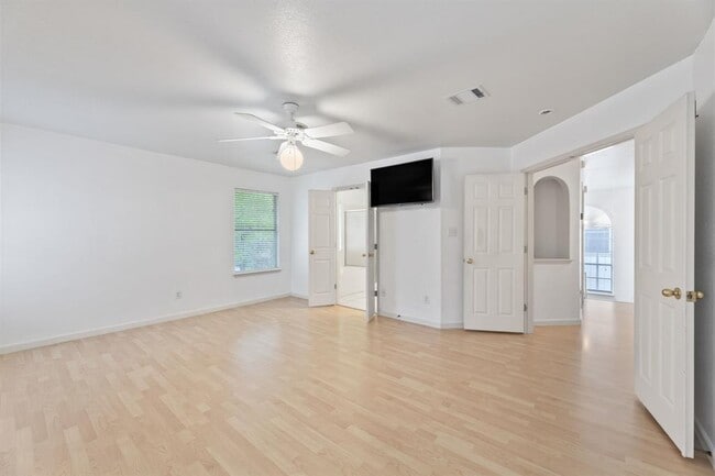 Building Photo - 3301 Texas Topaz Dr