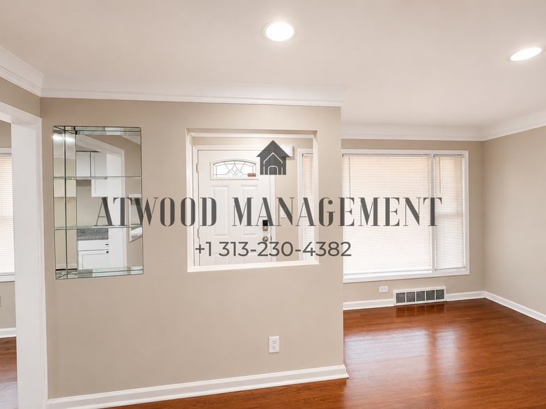 Building Photo - Coming Soon – Beautifully Updated Home *Coming Soon (Move-in ready by 6/1 or Sooner)*!