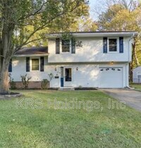 Building Photo - 826 Olive Dr