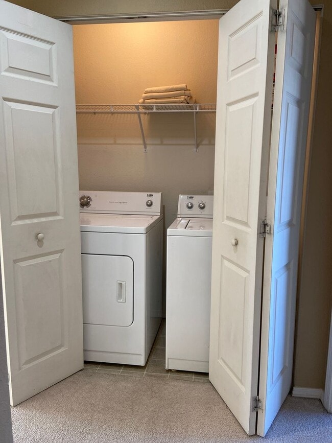 Building Photo - Condominium in Academy Commons