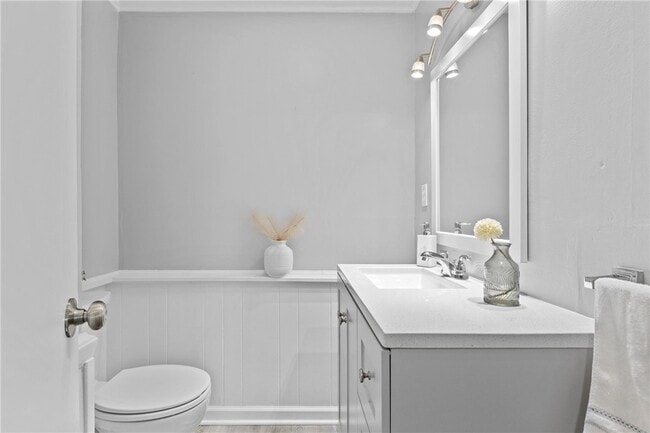 Building Photo - 189 Lawson Rd