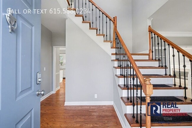 Building Photo - 205 Seneca Ct