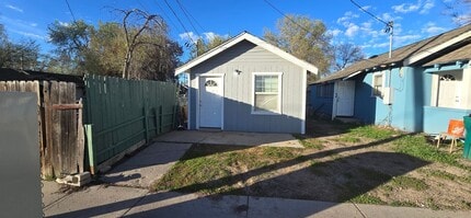 Building Photo - 348 Divison Ave
