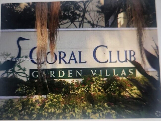 Primary Photo - 10360 SW 150th Ct