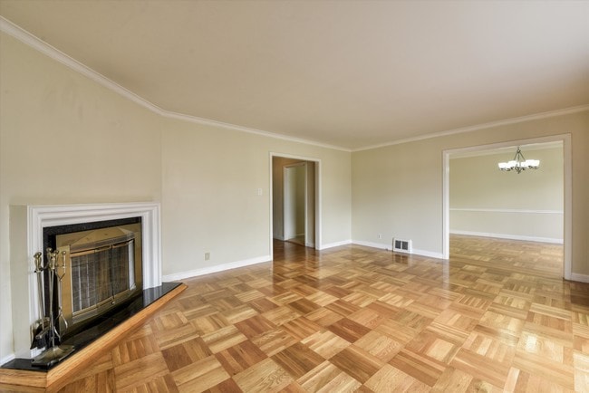 Building Photo - 715 30th Ave