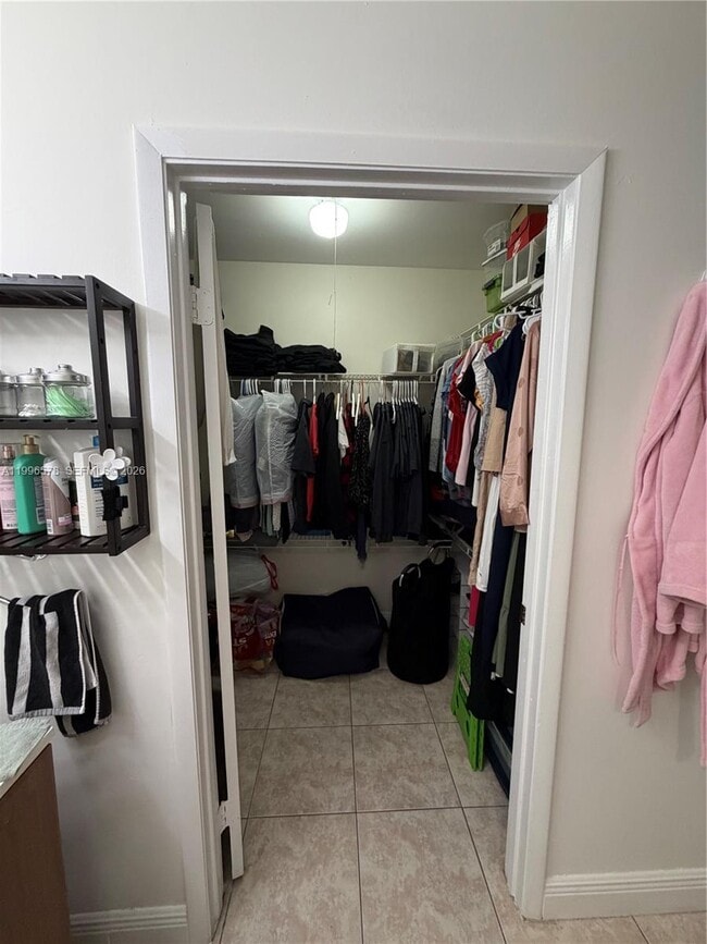 Building Photo - 15325 SW 106th Terrace