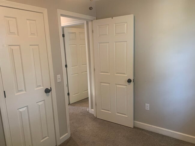 Building Photo - 14 Preble St