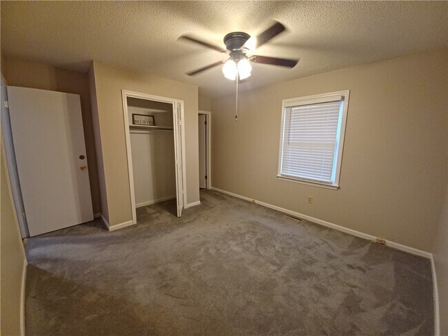 Building Photo - 1251 SC-59