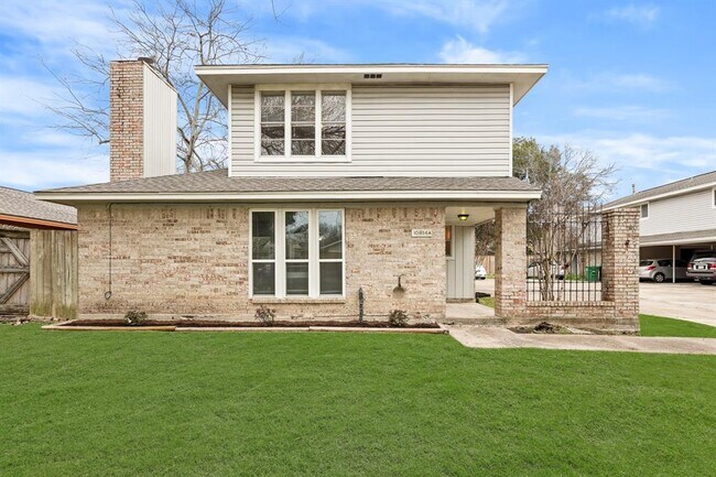 Building Photo - 10814 Sugar Hill Dr