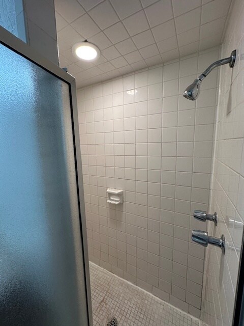Building Photo - 5420 Evanbrook Terrace