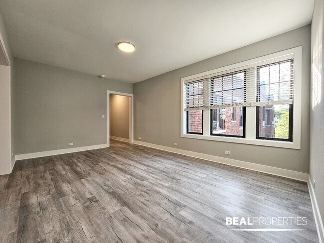 Building Photo - 371 Hazel Ave