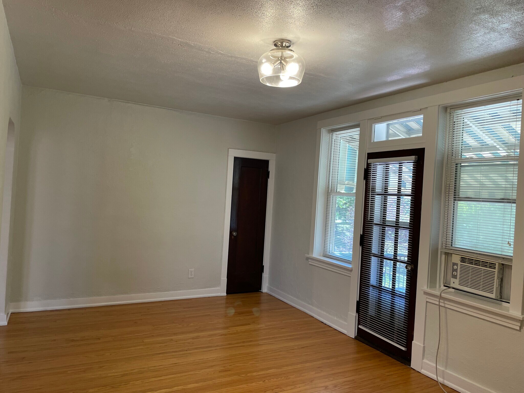 Building Photo - 4417 Rosa Ave