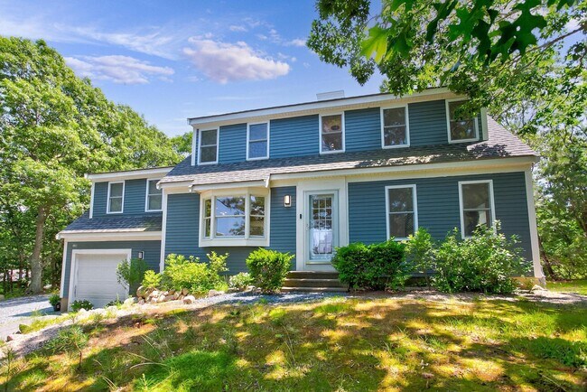 Building Photo - 130 Berkshire Trl