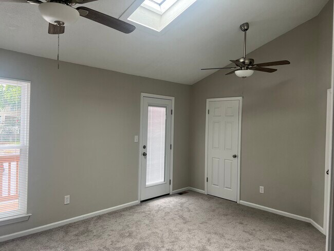 Primary Bedroom - 4750 Hollis Rd