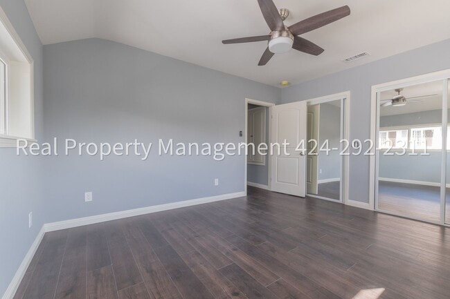 Building Photo - 1352 E 23rd St